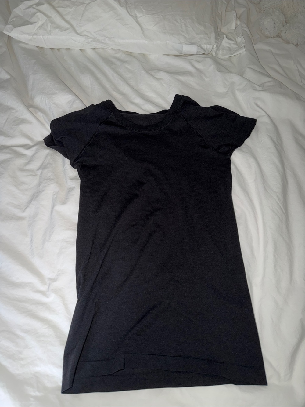 Lululemon top size 4